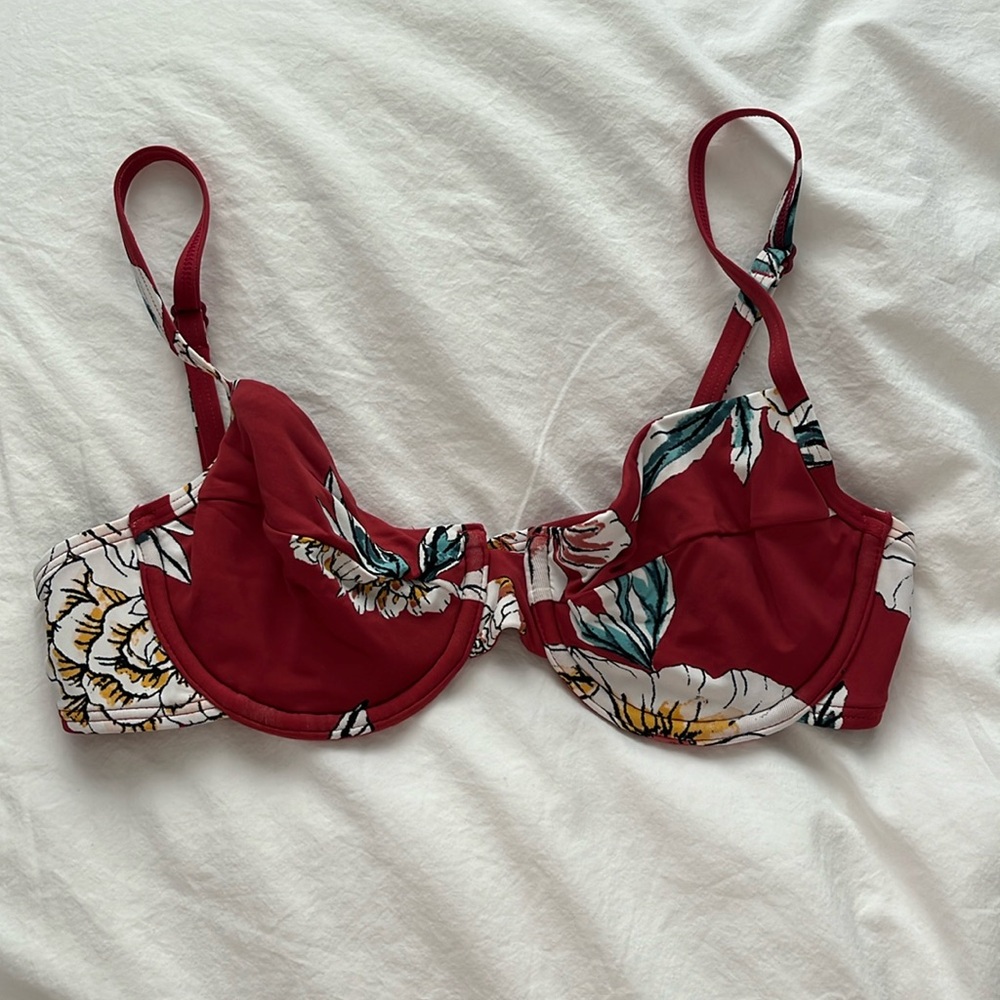 Roxy swim top